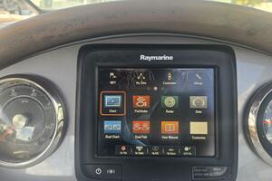 Cool Change 27ft Sea Ray Yacht For Sale