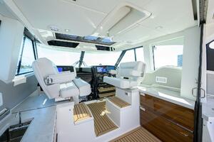 2022 43 Tiara LE 43ft Tiara Yachts Yacht For Sale