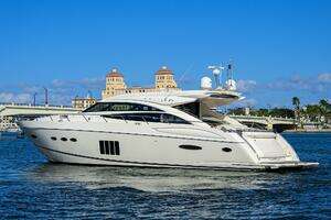 2013 Princess V72 Express Yacht thumbnail 54