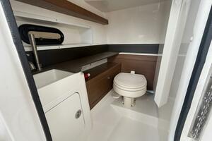 29ft Sea Ray Yacht For Sale