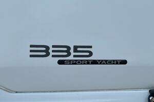 2018 Monterey 335 Sport Yacht thumbnail 13