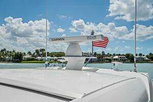2018 Tiara Yachts C44 thumbnail 31