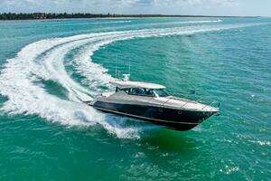 2018 Tiara Yachts C44 thumbnail 23