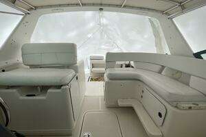 2003 Tiara Yachts 3100 Open thumbnail 17