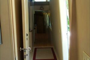 Starboard Companionway 