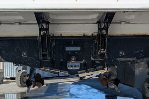 54FT (16.46M) CRUISERS YACHTS