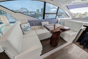 54FT (16.46M) CRUISERS YACHTS