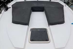 2022 Cruisers Yachts 54 Cantius thumbnail 84