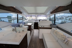 54FT (16.46M) CRUISERS YACHTS