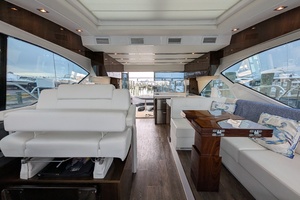 54FT (16.46M) CRUISERS YACHTS