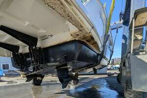 2022 Cruisers Yachts 54 Cantius thumbnail 92