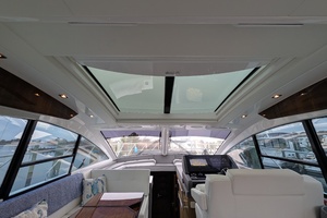 54FT (16.46M) CRUISERS YACHTS