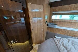 2022 Cruisers Yachts 54 Cantius thumbnail 52