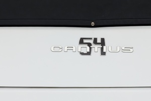 54FT (16.46M) CRUISERS YACHTS