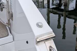 2022 Cruisers Yachts 54 Cantius thumbnail 67