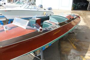 My Lil Sweetie 30ft Hacker Craft Yacht For Sale