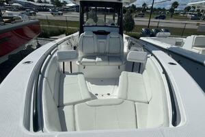 Everglades 335 Center Console -
