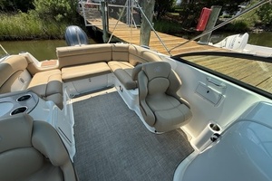 24ft NauticStar Yacht For Sale