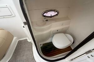 Photo 5971406 for 2019 NauticStar 243 DC  0005594115