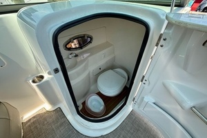 24ft NauticStar Yacht For Sale