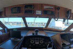1987 Hatteras 54MY thumbnail 7