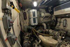 1987 Hatteras 54MY thumbnail 68