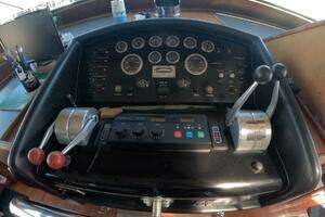 1987 Hatteras 54MY thumbnail 56