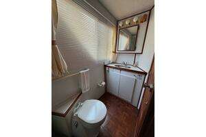 1994 Harbor Master 52 Coastal Cruiser thumbnail 31