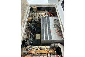 1994 Harbor Master 52 Coastal Cruiser thumbnail 32