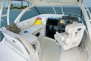 STILL NOODLING 36ft Pursuit Yacht For Sale