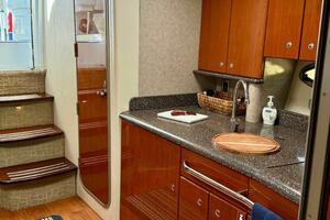 HOW WE ROLL 37ft Formula Yacht For Sale