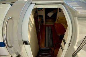 HOW WE ROLL 37ft Formula Yacht For Sale