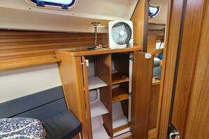 2015 Catalina 445 thumbnail 9