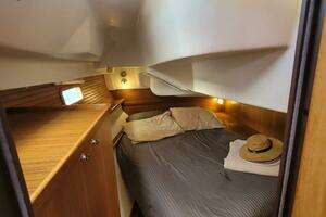 2015 Catalina 445 thumbnail 32