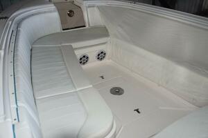 OZ 32ft Intrepid Yacht For Sale