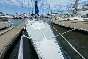 1986 Catalina 38 thumbnail 4