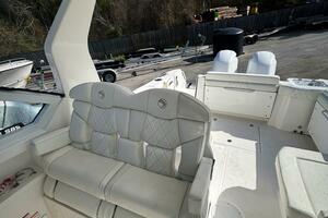 Photo 5972774 for 2023 Edgewater 262CX Crossover  