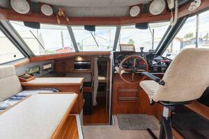 32ft Bayliner Yacht For Sale