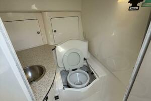 31ft Intrepid Yacht For Sale