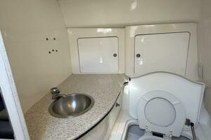 31ft Intrepid Yacht For Sale