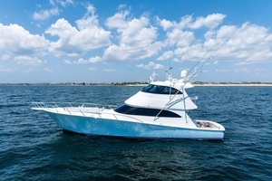 2017 Viking 62 Enclosed Bridge thumbnail 2