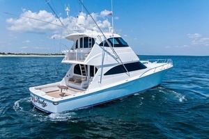 2017 Viking 62 Enclosed Bridge thumbnail 5