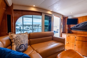 2017 Viking 62 Enclosed Bridge thumbnail 29