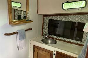 Proud Mary 29ft Prairie Boat Works Yacht For Sale