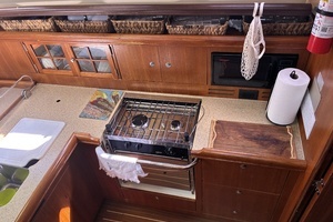 2008 Hunter 38 thumbnail 18