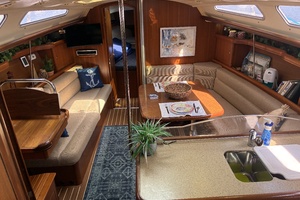 Wind Song 38ft Hunter Yacht For Sale