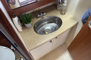 Wind Song 38ft Hunter Yacht For Sale