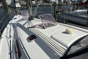 2008 Hunter 38 thumbnail 38
