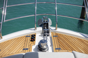 60FT (18.29M) AZIMUT