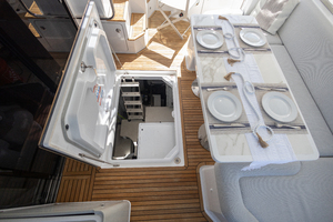 60FT (18.29M) AZIMUT